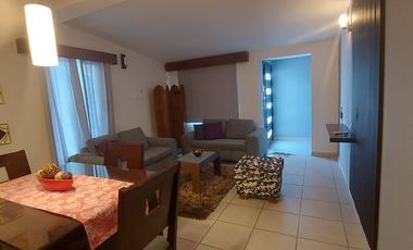 Casa 2 recamaras, 1 baño, amueblada cercana al centro de la ciudad y areas comerciales