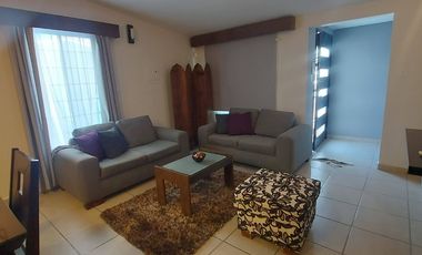 Casa 2 recamaras, 1 baño, amueblada cercana al centro de la ciudad y areas comerciales