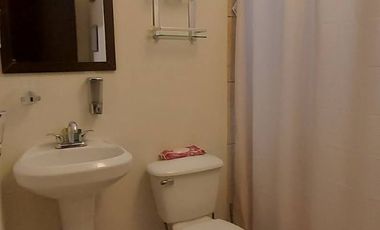 Casa 2 recamaras, 1 baño, amueblada cercana al centro de la ciudad y areas comerciales