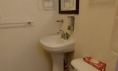 Casa 2 recamaras, 1 baño, amueblada cercana al centro de la ciudad y areas comerciales