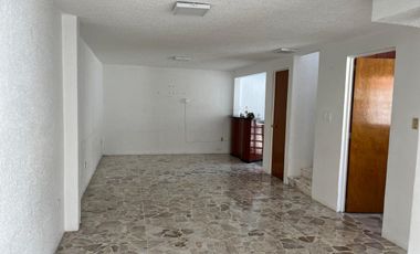 Hermosa casa en renta en Residencial Acueducto