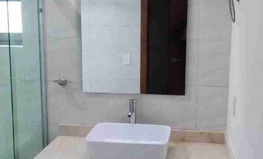 OPORTUNIDAD!!Hermosa casa con roof en venta