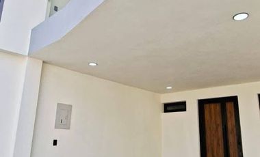 CASA EN VENTA EN FRACCIONAMIENTO CASTILLO TIELMANS