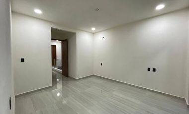 CASA EN VENTA EN FRACCIONAMIENTO CASTILLO TIELMANS