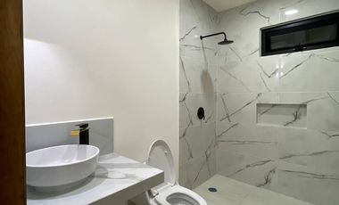 CASA EN VENTA EN FRACCIONAMIENTO CASTILLO TIELMANS