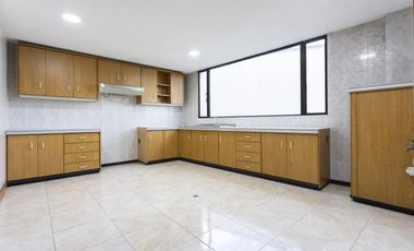 Venta de Departamento con Ubicación Privilegiada, Norte de Quito
