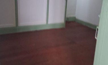 CASA PATRIMONIAL RESTAURADA. CENTRO DE VALPARAISO.