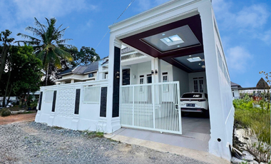 Dijual Rumah Classic di Kawasan Batoh Desa Bayu - Hunian Full Spek Lengkap Fasilitas!