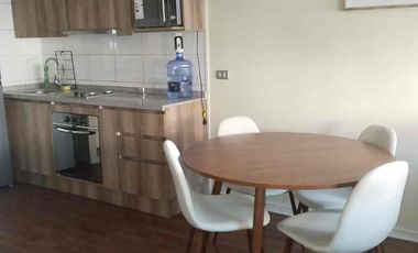 Arriendo Departamento 1 Dormitorio, Semi-Amoblado Metro Republica