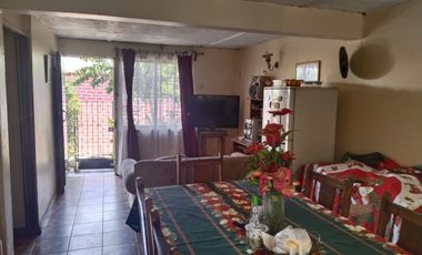 Venta Casa 3 Dorm.1 baño Metro Ñuble