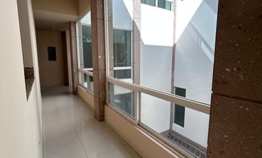 Casa Bosques de Valle Alto