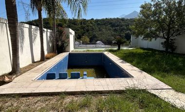 Casa Bosques de Valle Alto