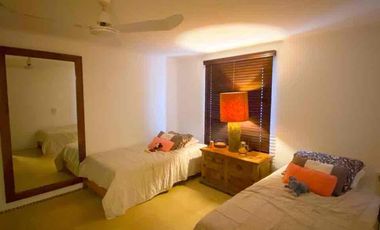 CASA CON HERMOSA VISTA EN VENTA en Fraccionamiento privado Porto Ixtapa en Ixtapa Zihuatanejo de UNA PLANTA.