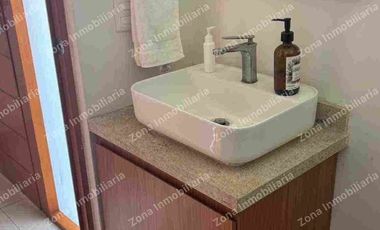 CASA AMUEBLADA en RENTA en privada Quinta Real