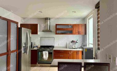 CASA AMUEBLADA en RENTA en privada Quinta Real