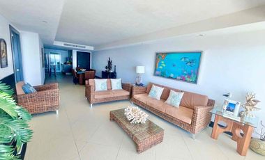 PENTHOUSE CON EXCELENTE VISTA EN VENTA EN IXTAPA ZIHUATANEJO.