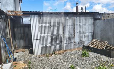 SE VENDE CASA HABITACIÓN DE 2 PISOS AMPLIADA EN CALLE LOS PAPAYOS, POBLACIÓN CARLOS FOLLERT, SECTOR FRANCKE