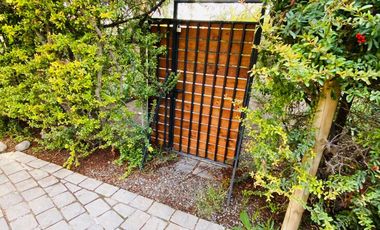 ARRIENDO CASA PROVENZAL TIERRAS LINDAS SANTA ELENA DE CHICUREO