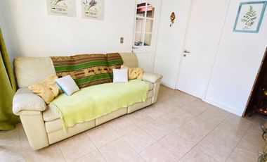 ARRIENDO CASA PROVENZAL TIERRAS LINDAS SANTA ELENA DE CHICUREO