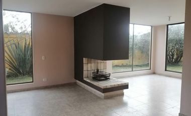 hermosa casa en la vereda fonqueta chia