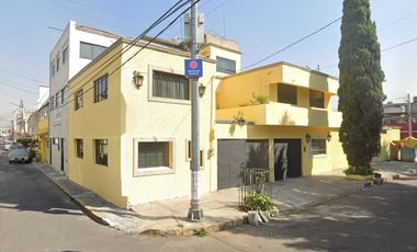 SE VENDE CASA EN IZTACALCO CDMX