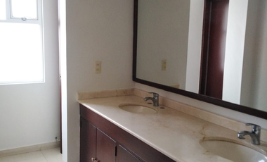 SE VENDE CASA EN IZTACALCO CDMX