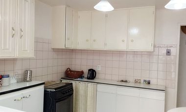 Vendo amplia casa en diego portales la florida  paradero 26 vicuña mackenna , Región Metropolitana - La Florida