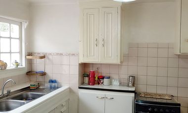 Vendo amplia casa en diego portales la florida  paradero 26 vicuña mackenna , Región Metropolitana - La Florida