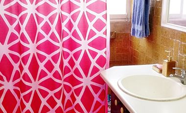 Vendo amplia casa en diego portales la florida  paradero 26 vicuña mackenna , Región Metropolitana - La Florida