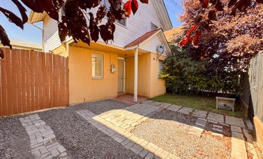 Casa en Villa los Escritores · Venta UF 2.770