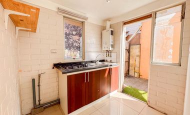 Casa en Villa los Escritores · Venta UF 2.770