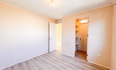 Casa en Villa los Escritores · Venta UF 2.770