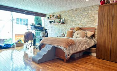 Residencia de Lujo en Privada con Seguridad 24/7 en Venta.