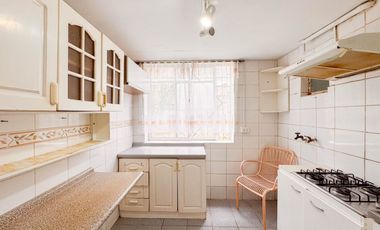 Departamento a pasos del Parque Ecuador · Venta UF 3.090