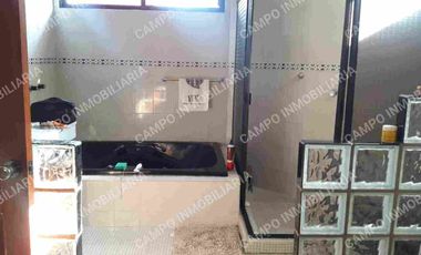 RENTA CASA SANTA MARIA EN PRIVADA CON PORTÓN ELÉCTRICO. 
CASA SOLA AMPLIA  EN PRIVADA CON PORTÓN ELÉCTRICO.