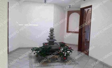 RENTA CASA SANTA MARIA EN PRIVADA CON PORTÓN ELÉCTRICO. 
CASA SOLA AMPLIA  EN PRIVADA CON PORTÓN ELÉCTRICO.