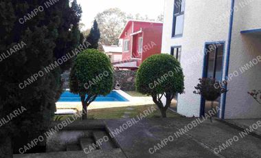 RENTA CASA SANTA MARIA EN PRIVADA CON PORTÓN ELÉCTRICO. 
CASA SOLA AMPLIA  EN PRIVADA CON PORTÓN ELÉCTRICO.