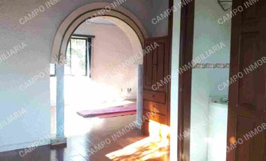 RENTA CASA SANTA MARIA EN PRIVADA CON PORTÓN ELÉCTRICO. 
CASA SOLA AMPLIA  EN PRIVADA CON PORTÓN ELÉCTRICO.