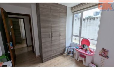 Departamento 2 Hab en Cumbayá Urb. Privada $610 Incluye Alícuota