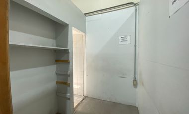 ARRIENDO Locales Comerciales de 215,5 m2 para outlets, Quilicura