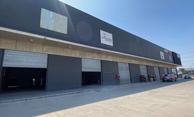 ARRIENDO Locales Comerciales de 215,5 m2 para outlets, Quilicura