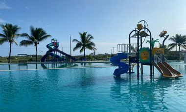 VENTA CASA DE PLAYA AMOBLADA PUNTA BLANCA SANTA ELENA 3 DORMITORIOS .