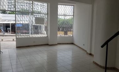 Local Comercial en Venta en Marbella – Ubicación Estratégica y Alta Rentabilidad