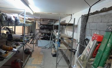 SE RENTA EXCELENTE LOCAL COMERCIAL EN AVENIDA PRINCIPAL