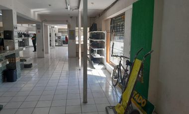 SE RENTA EXCELENTE LOCAL COMERCIAL EN AVENIDA PRINCIPAL