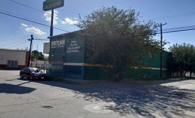 SE RENTA EXCELENTE LOCAL COMERCIAL EN AVENIDA PRINCIPAL