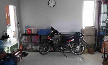 Rumah Di Arza villa graha 2. jl kali batas, Mendalo