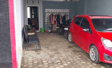Rumah Di Arza villa graha 2. jl kali batas, Mendalo