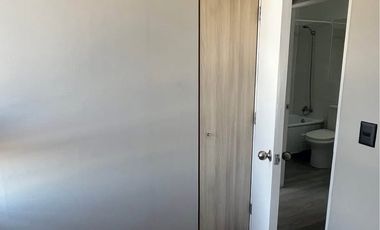 Departamento Cercano A Metro Lo Ovalle