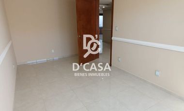 SE VENDE CASA EN ARBOLEDAS